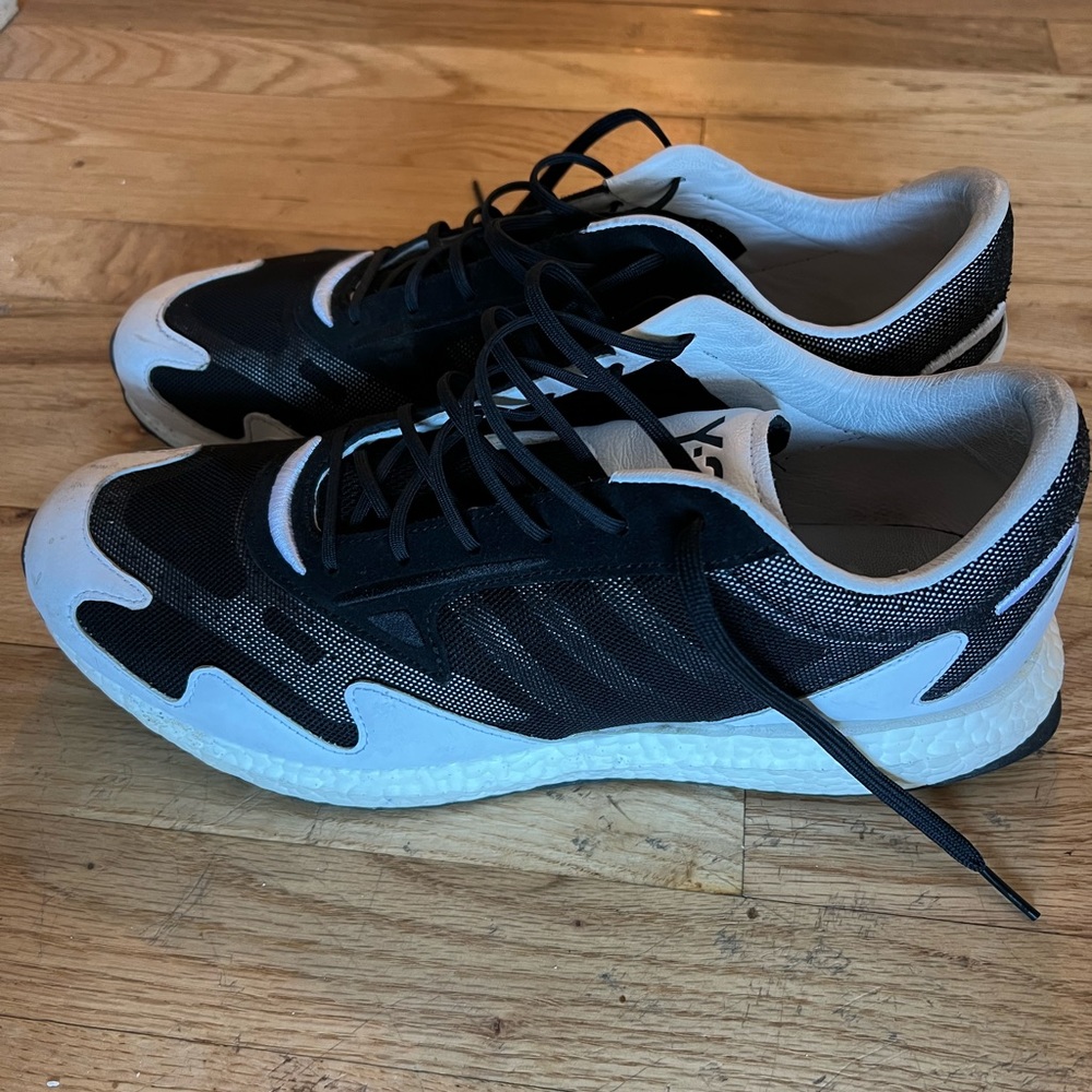 Y-3 Adidas Rhisu